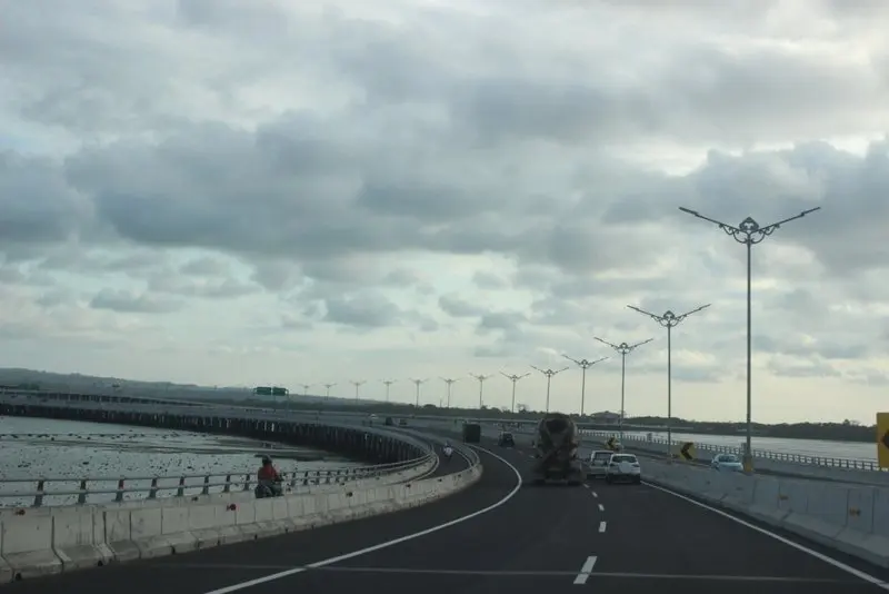 公路与汽车拍摄
