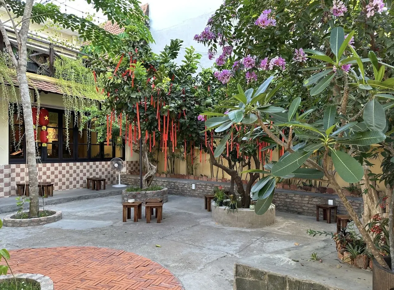 别墅与场地